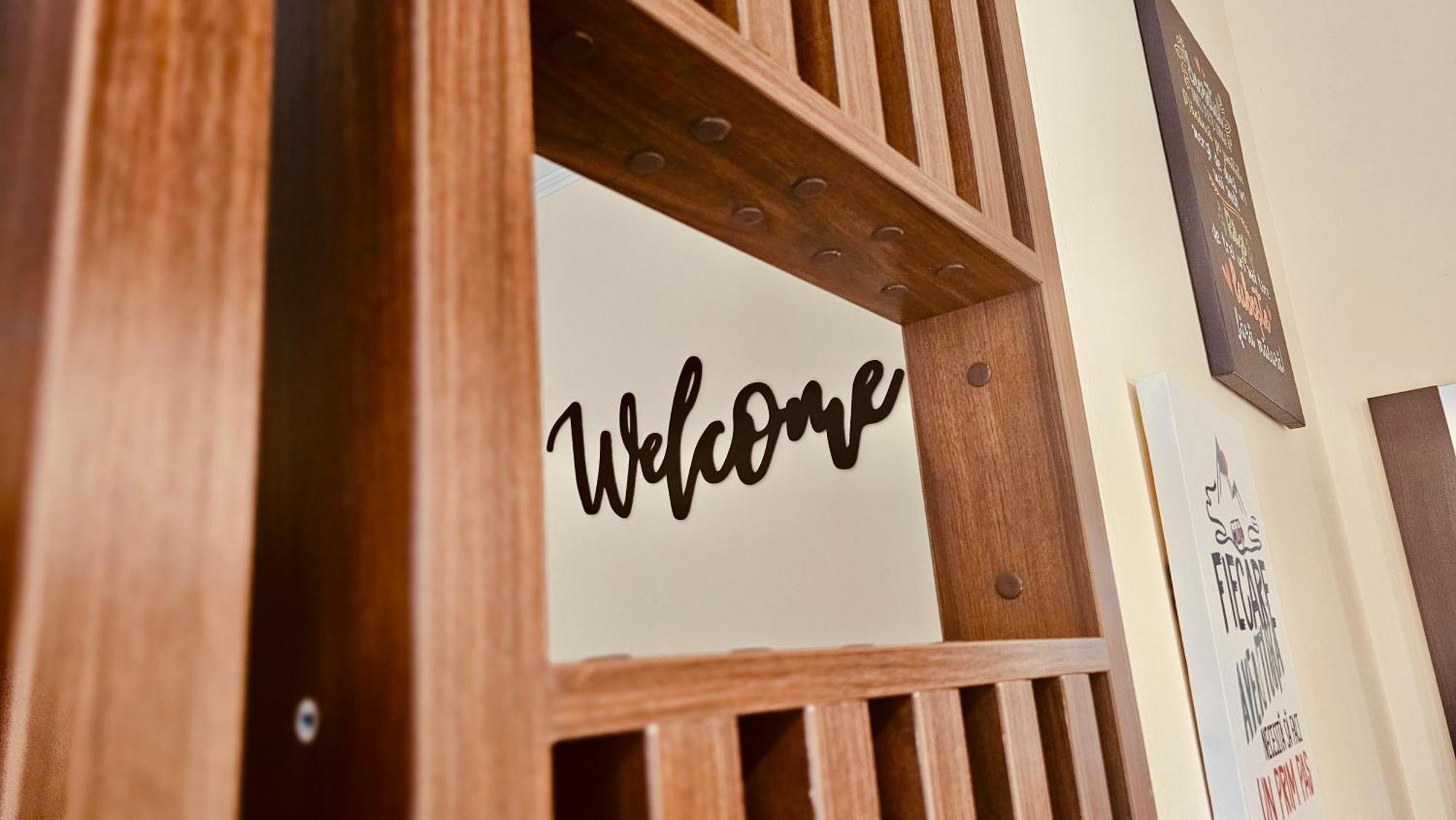 Happy Mood Apartment 5 Brasov Bagian luar foto