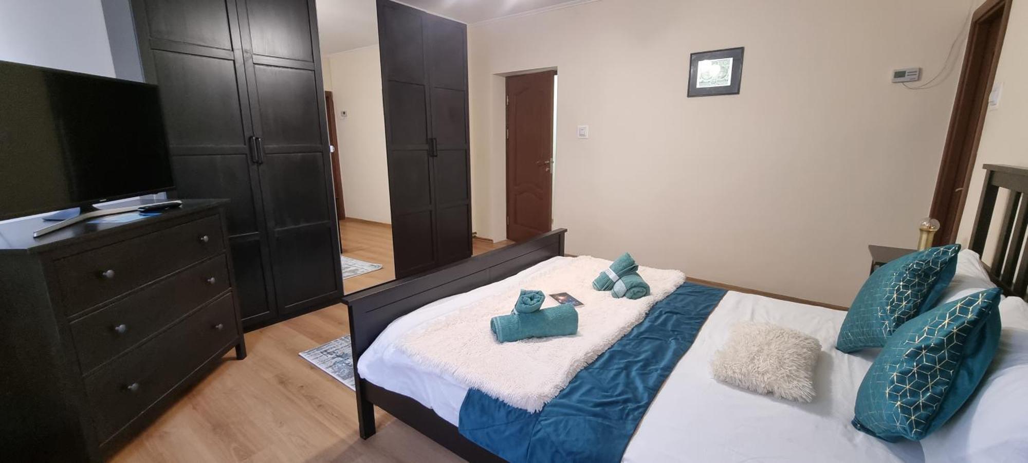 Happy Mood Apartment 5 Brasov Bagian luar foto